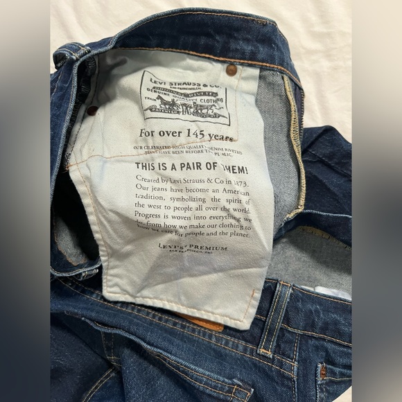 Levi’s 512 - 30X32 - Used Slim Blue Jeans - Picture 5 of 5